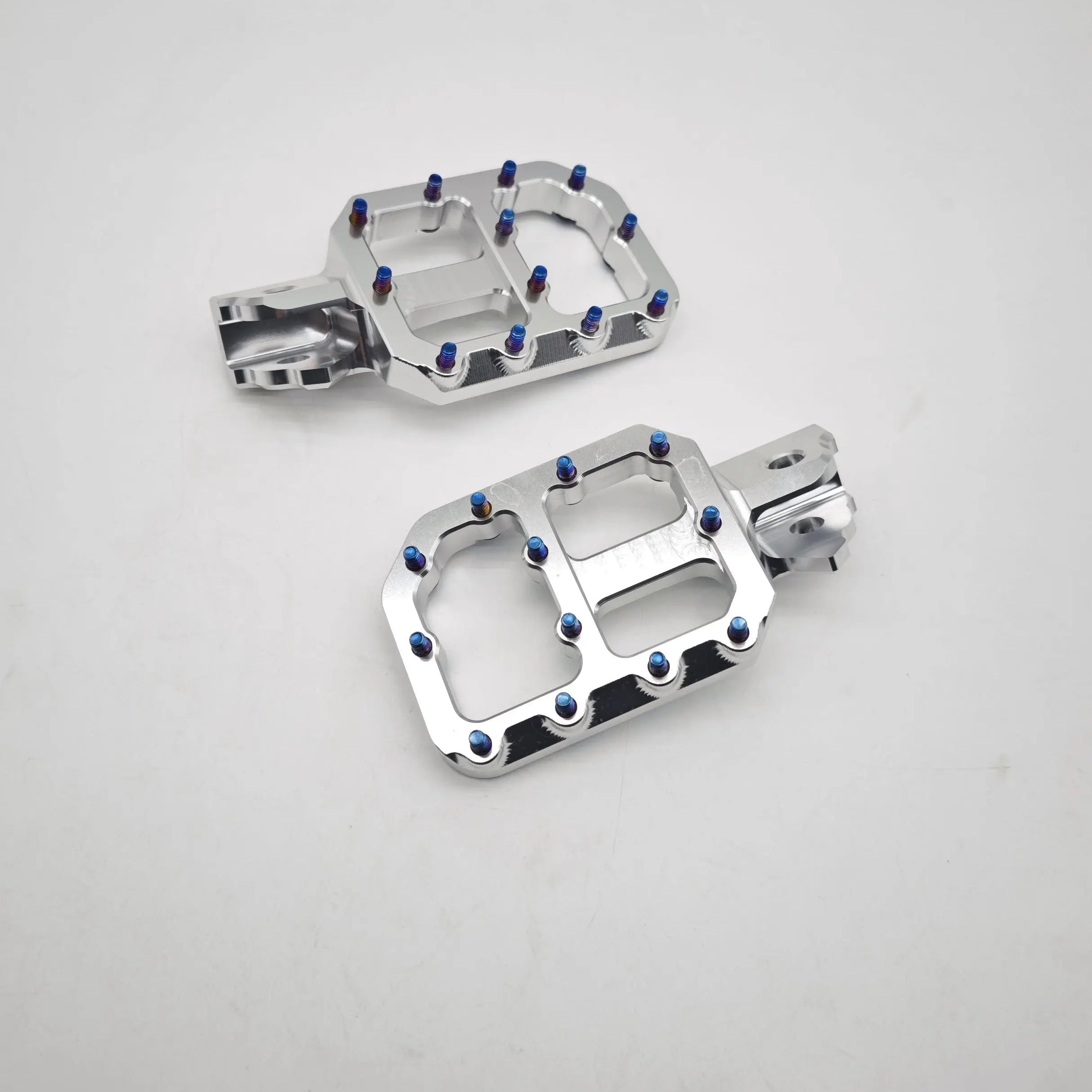 CNC Footpegs Titanium style