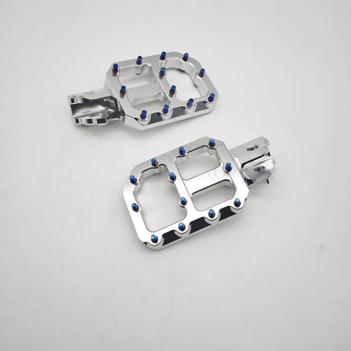 CNC Footpegs Titanium style